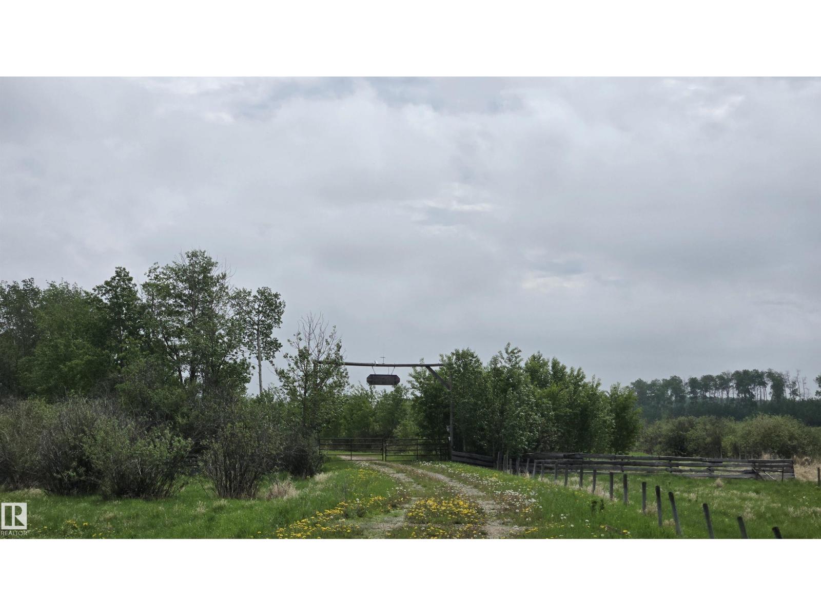 11 Twin Lakes Dr, Rural Lamont County, Alberta  T0B 2R0 - Photo 2 - E4477853