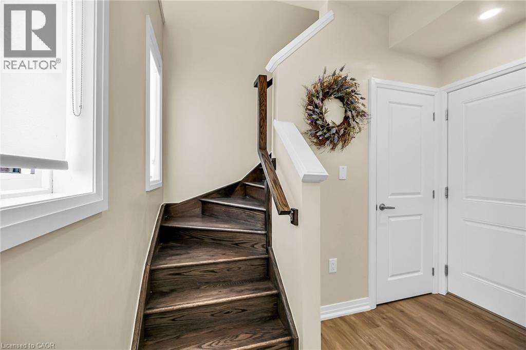 575 Woodward Avenue Unit# 48, Hamilton, Ontario  L8H 6P2 - Photo 5 - 40840459