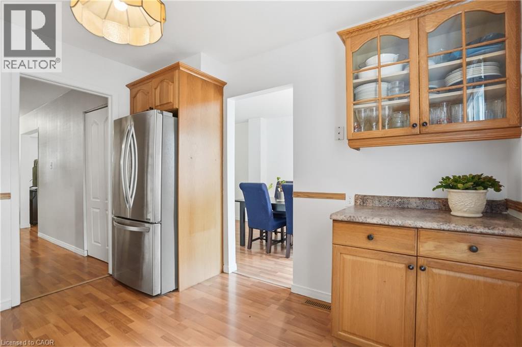 2277 Mountain Grove Avenue Unit# 39, Burlington, Ontario  L7P 2H8 - Photo 10 - 40840417