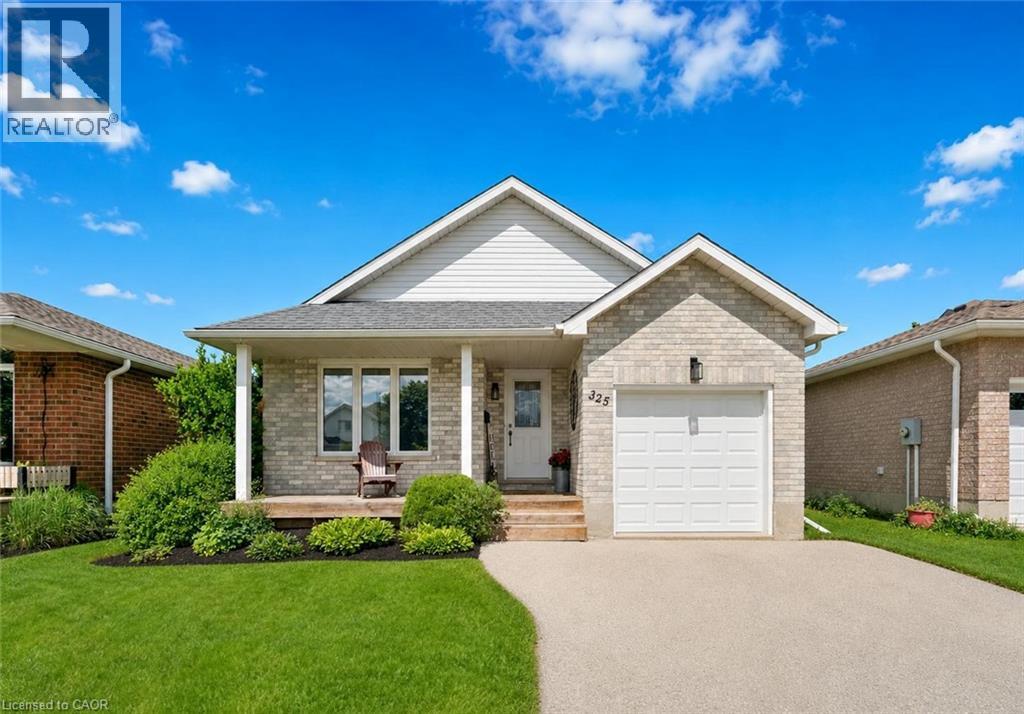 325 Tait Crescent, Fergus, Ontario  N1M 3P8 - Photo 2 - 40839588