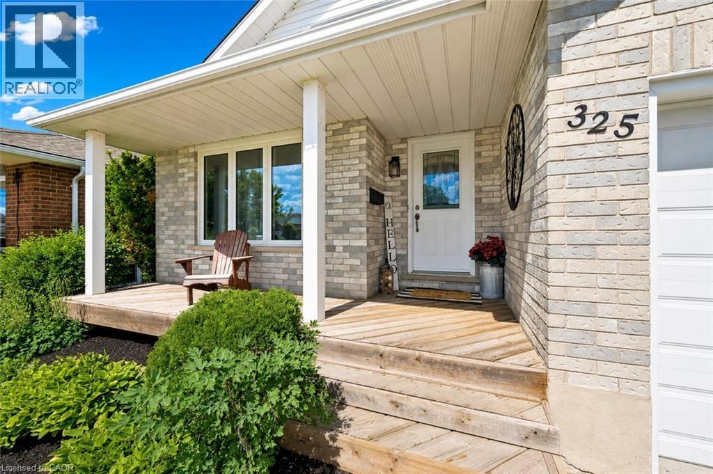 325 Tait Crescent, Fergus, Ontario  N1M 3P8 - Photo 3 - 40839588