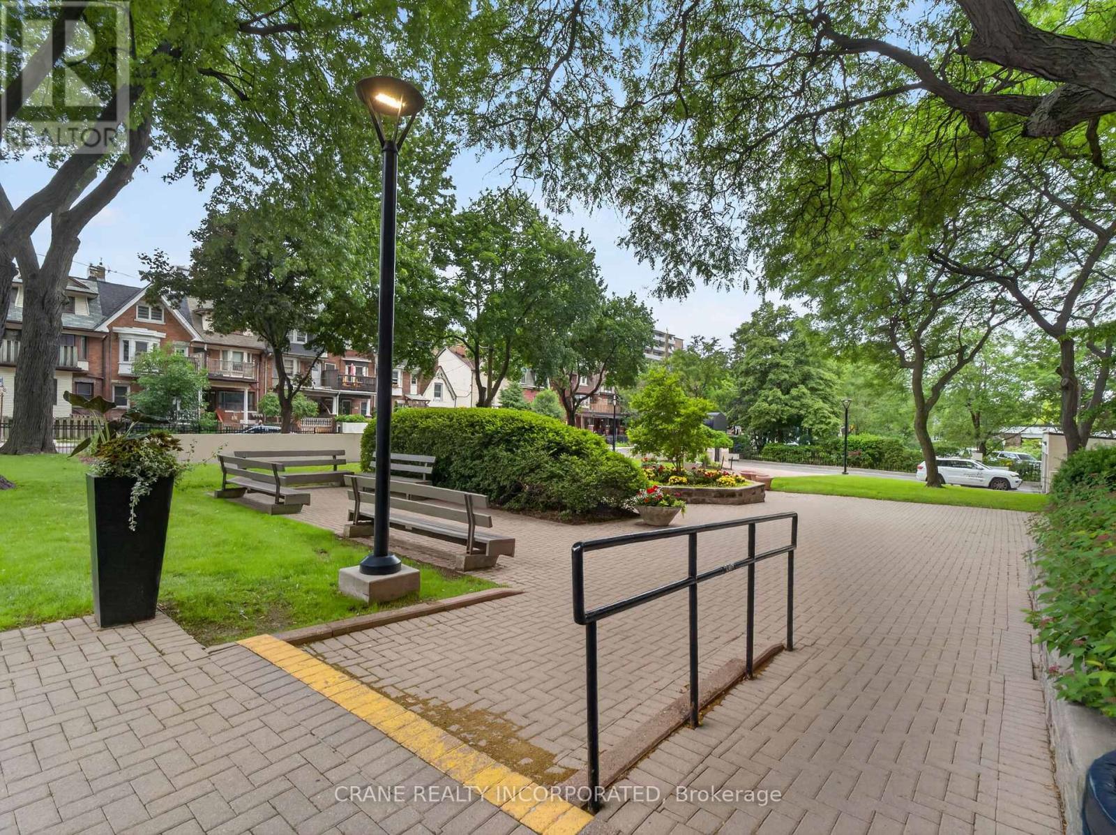210 - 40 Homewood Avenue, Toronto, Ontario  M4Y 2K2 - Photo 32 - C13442026