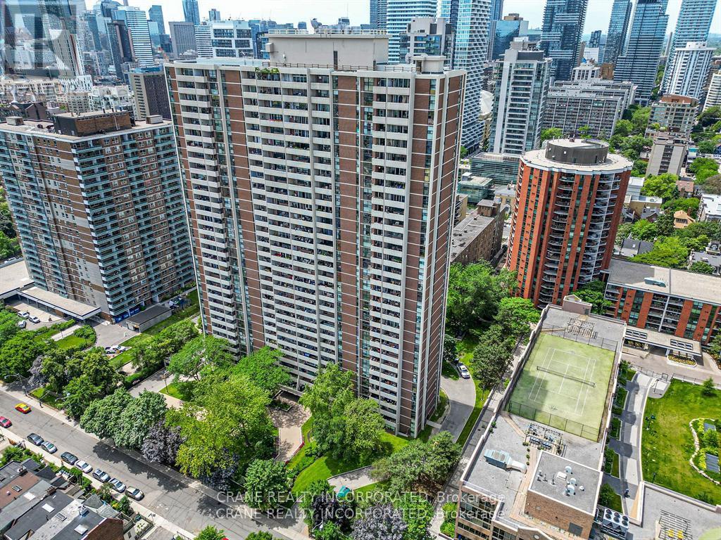 210 - 40 Homewood Avenue, Toronto, Ontario  M4Y 2K2 - Photo 6 - C13442026