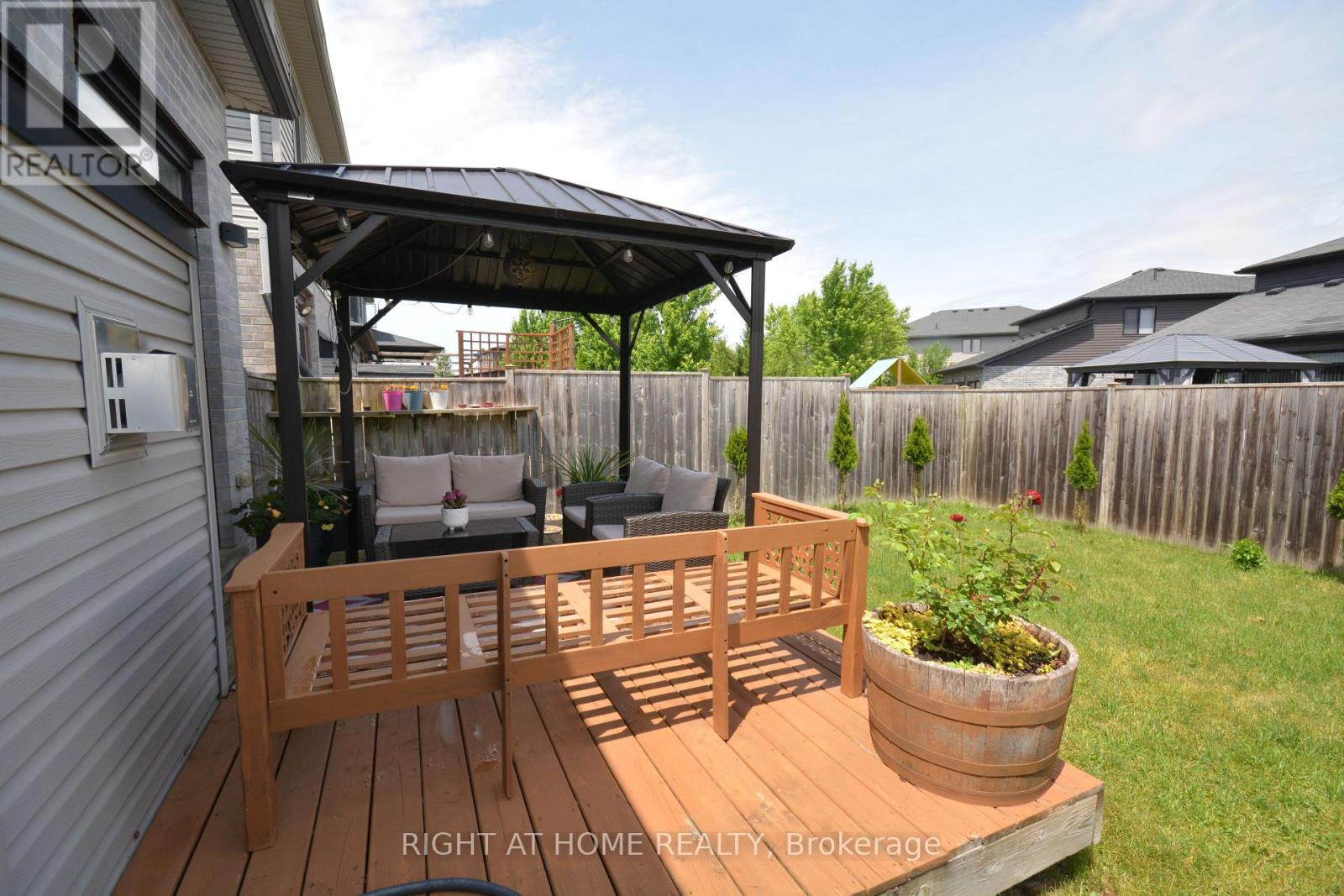 598 Freeport Street, London North, Ontario  N6G 0R2 - Photo 47 - X13451708