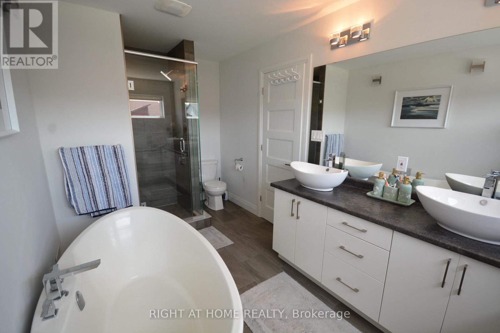 598 Freeport Street, London North, Ontario  N6G 0R2 - Photo 35 - X13451708