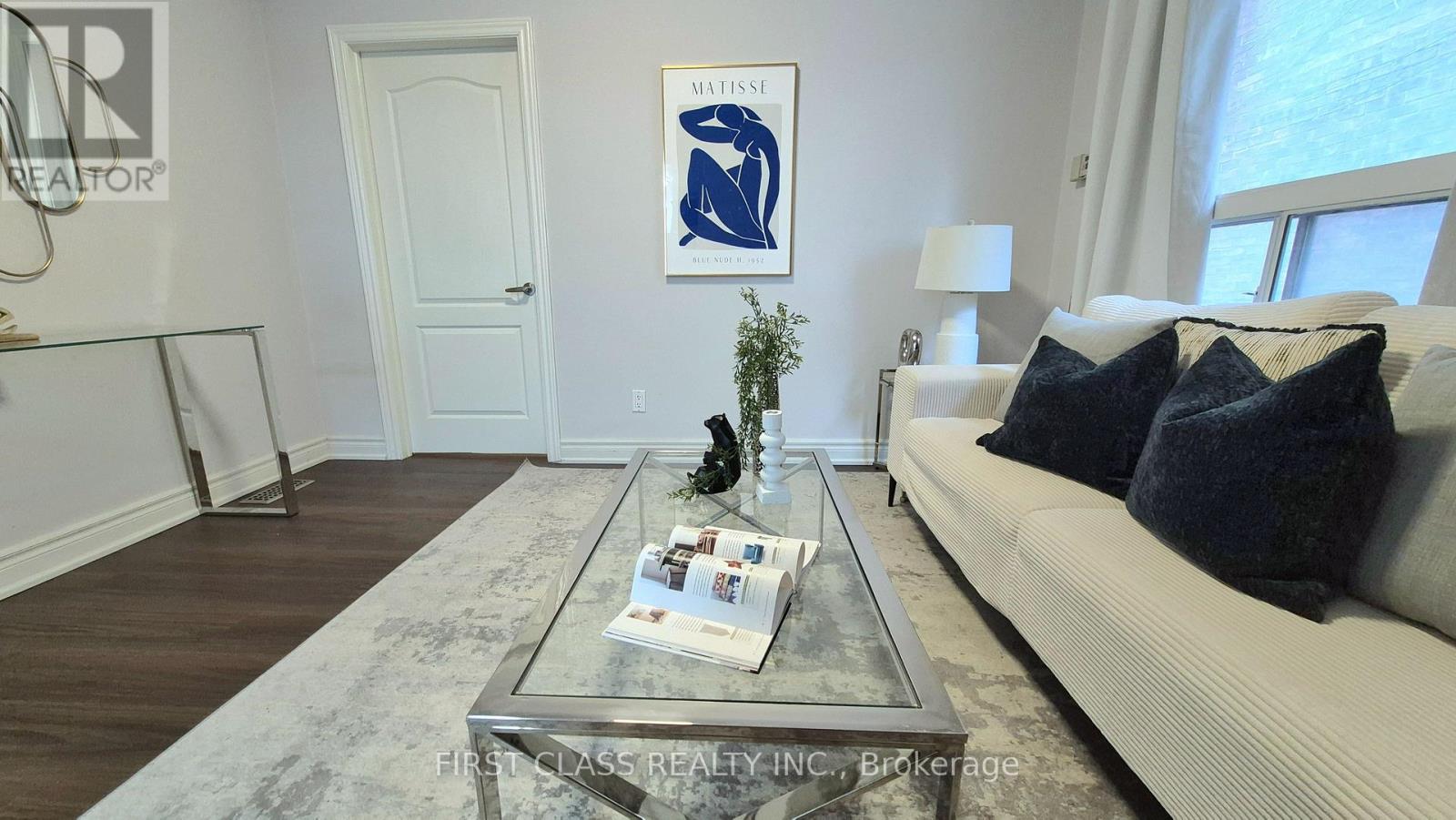 356 Wallace Avenue, Toronto, Ontario  M6P 3P2 - Photo 9 - W13349158