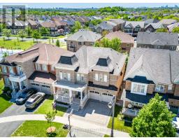 21 RENNIE AVENUE, Markham, Ontario