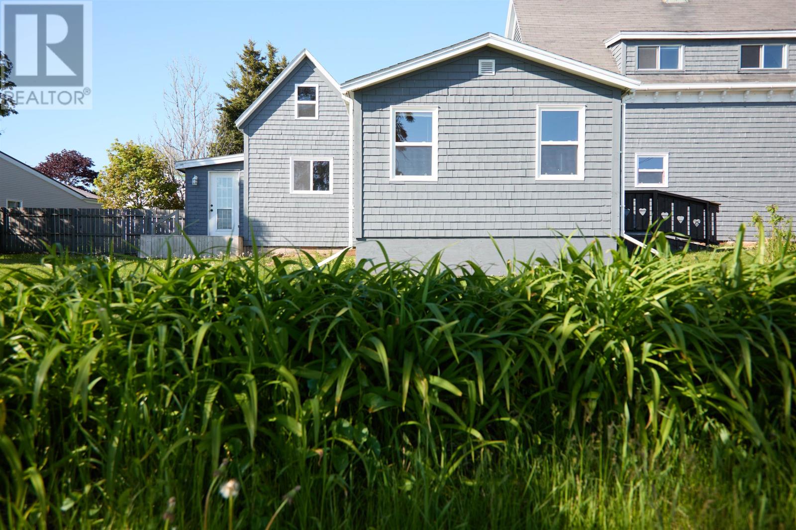 11 Hebrew Avenue, Souris, Prince Edward Island  C0A 2B0 - Photo 4 - 202614603
