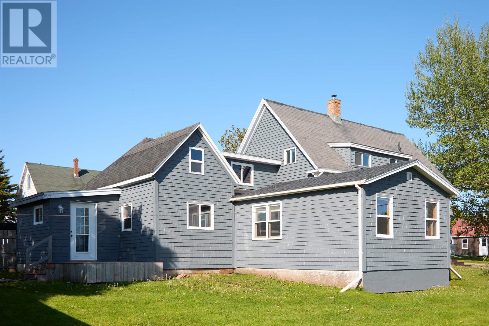 11 Hebrew Avenue, Souris, Prince Edward Island  C0A 2B0 - Photo 6 - 202614603