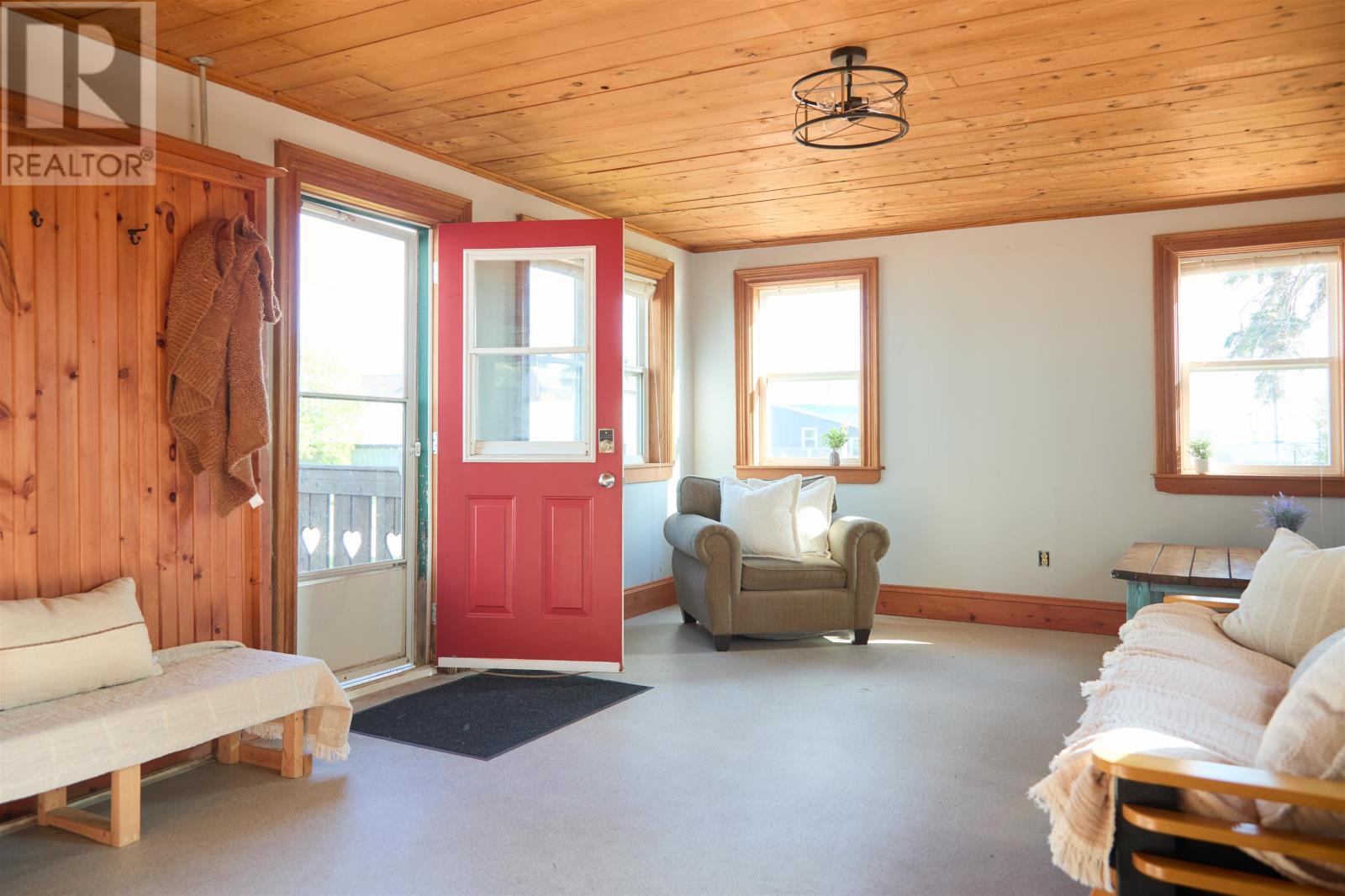 11 Hebrew Avenue, Souris, Prince Edward Island  C0A 2B0 - Photo 7 - 202614603