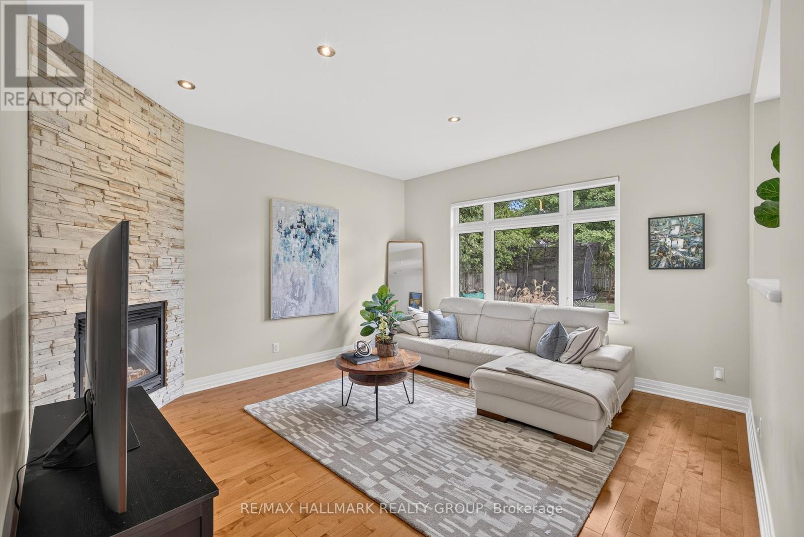 1934 Lenester Avenue, Ottawa, Ontario  K2A 1J9 - Photo 8 - X13435800