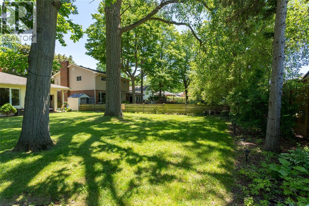 1067 Bel Aire Drive, Sarnia, Ontario N7S 3H4 - Photo 33 - 26014305