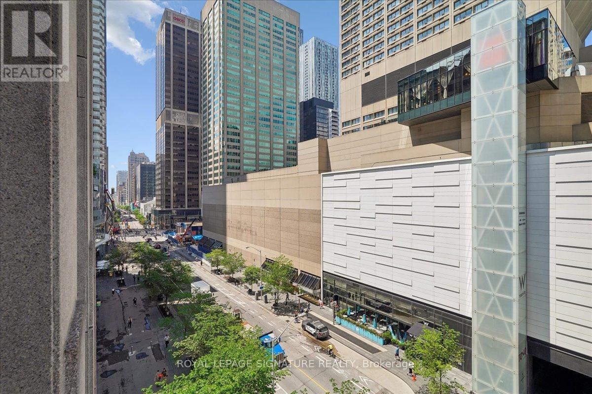 703 - 85 Bloor Street E, Toronto, Ontario M4W 3Y1 - Photo 23 - C13452756