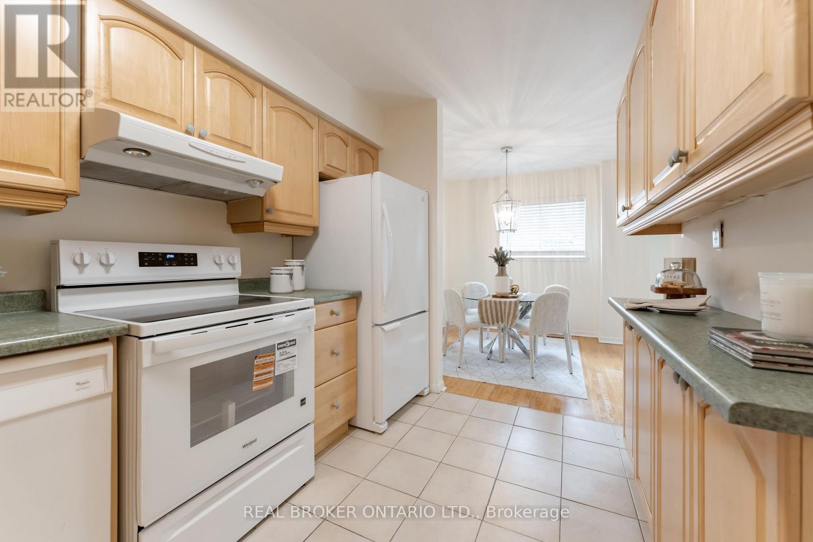 15 - 10 Leith Hill Road, Toronto, Ontario  M2J 1Z2 - Photo 8 - C13452854