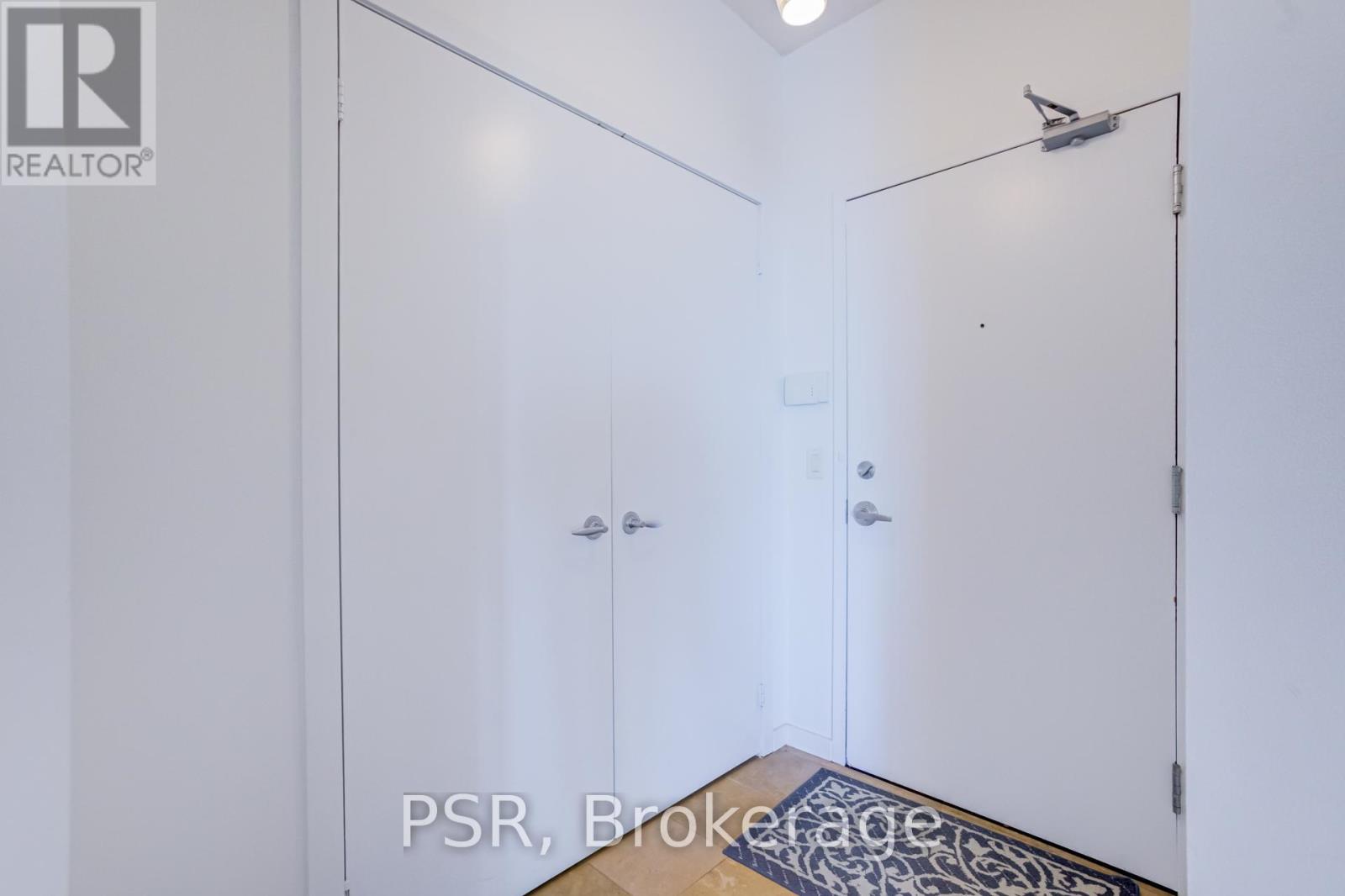 1506 - 218 Queens Quay W, Toronto, Ontario  M5J 2Y6 - Photo 4 - C13452924