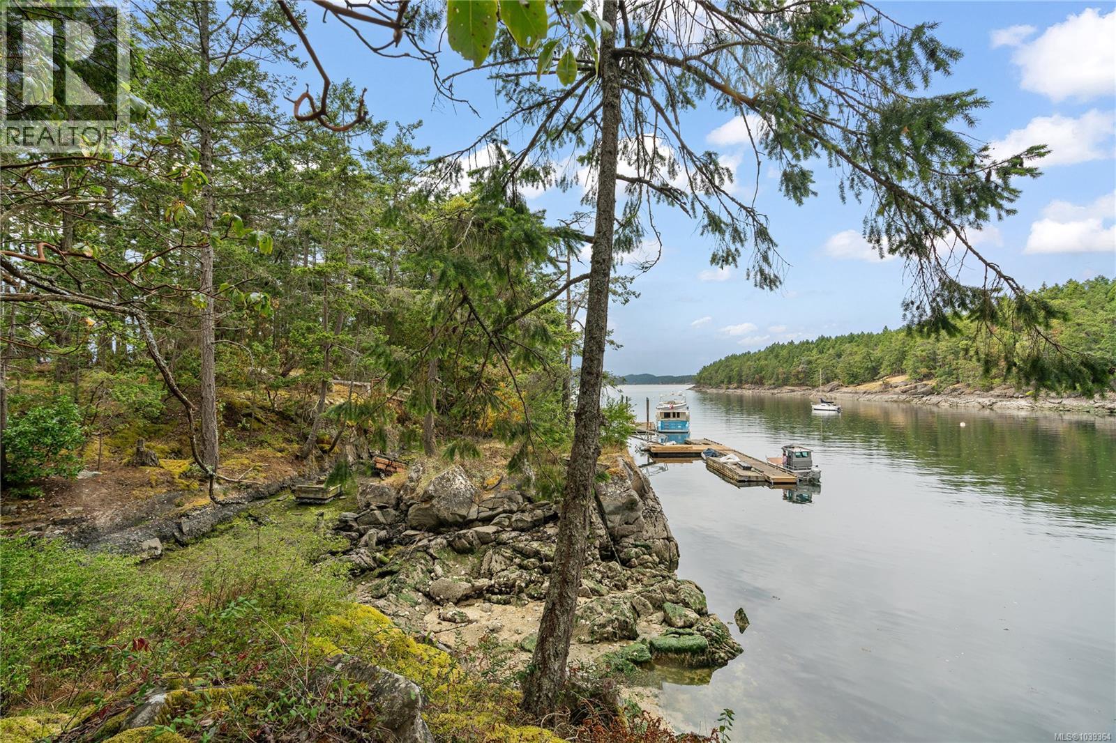 14 Secret Island, Prevost Island, British Columbia
