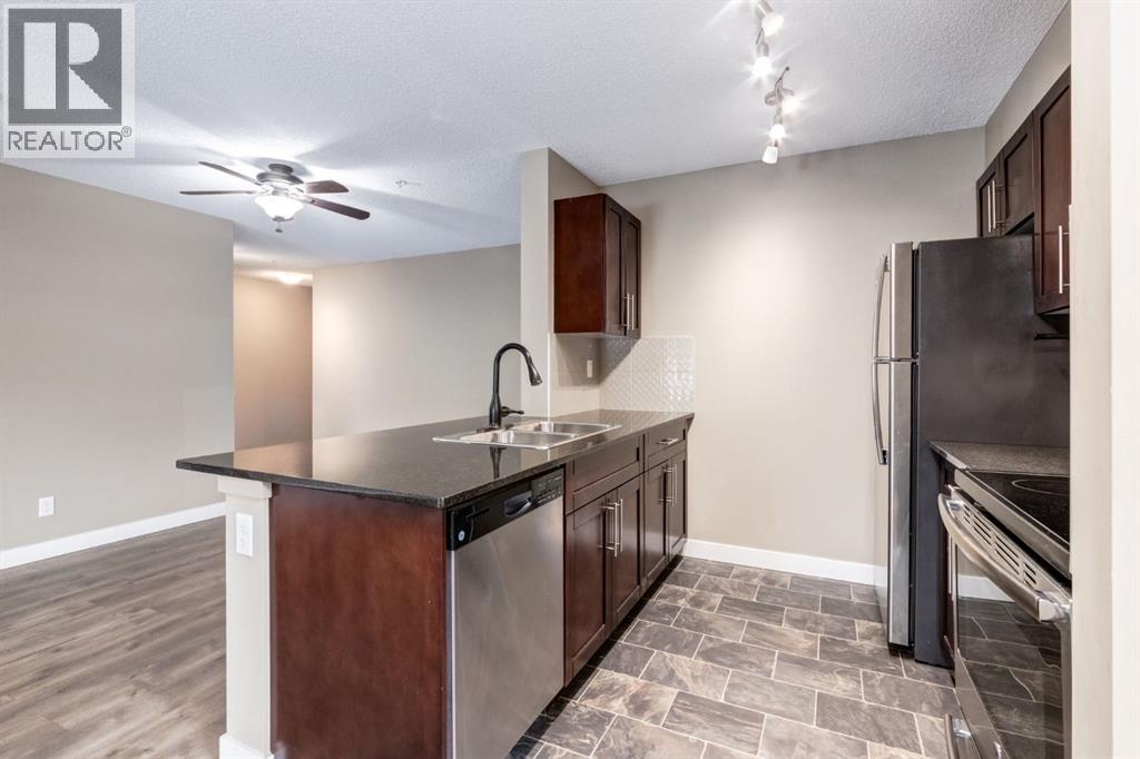 9116, 403 Mackenzie Way SW, Airdrie, Alberta  T4B 3V7 - Photo 7 - A2316527