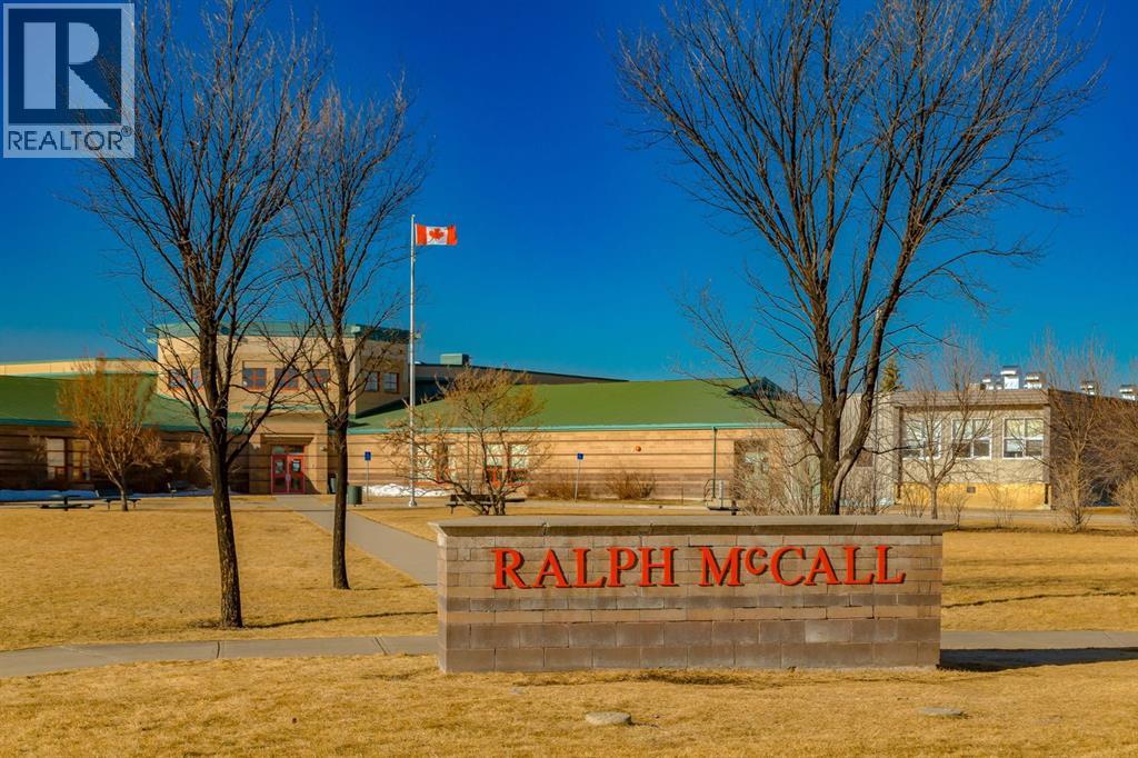 9116, 403 Mackenzie Way SW, Airdrie, Alberta  T4B 3V7 - Photo 30 - A2316527