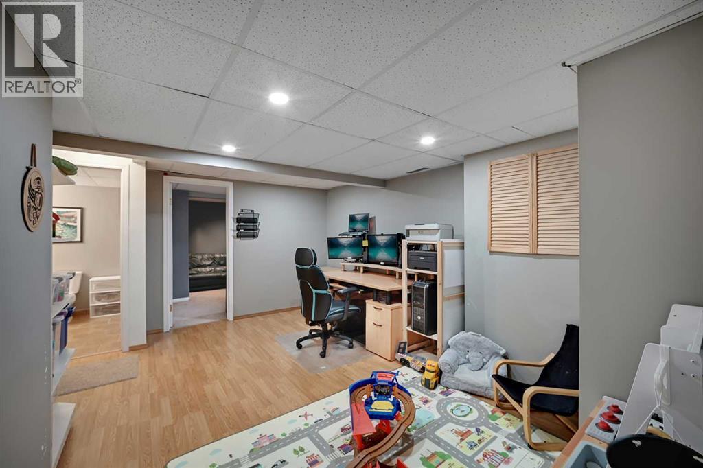 19 Coventry Link Ne, Calgary, Alberta  T3K 5H6 - Photo 27 - A2319430