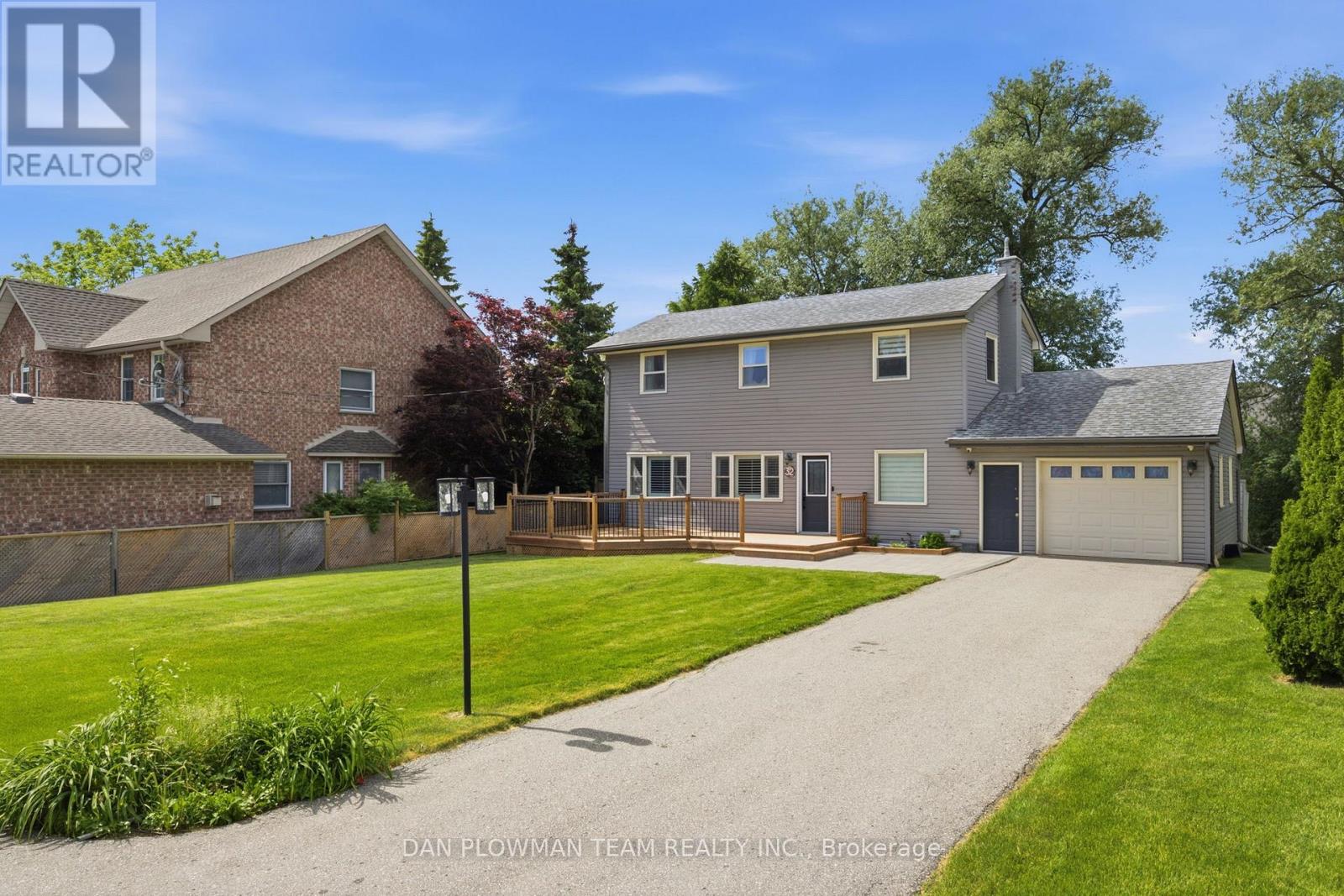 32 Andrew Street, Clarington, Ontario  L1B 1J3 - Photo 2 - E13452744