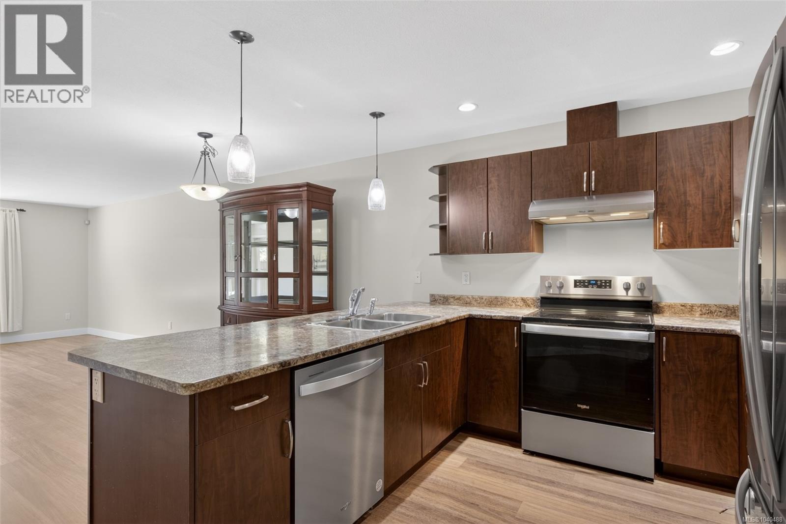 6 3400 Coniston Cres, Cumberland, British Columbia  V0R 1S0 - Photo 5 - 1040488