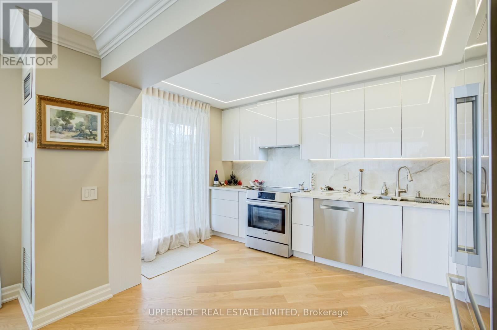 1204 - 81 Townsgate Drive, Vaughan, Ontario  L4J 8E8 - Photo 17 - N13452672