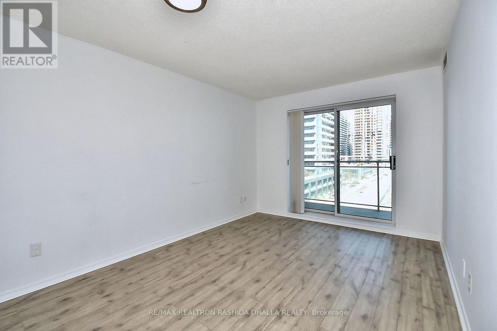 610 - 39 Oneida Crescent, Richmond Hill, Ontario  L4B 4T9 - Photo 13 - N13452706