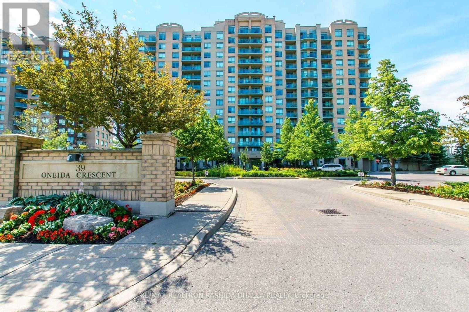 610 - 39 Oneida Crescent, Richmond Hill, Ontario  L4B 4T9 - Photo 2 - N13452706