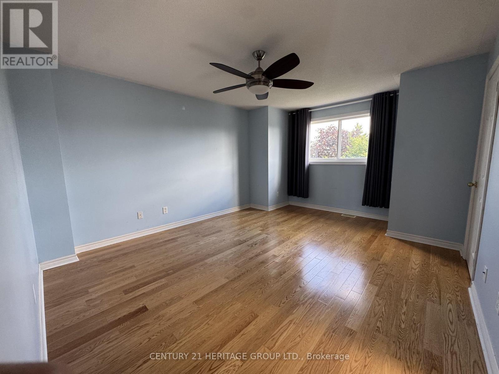 82 Kenwell Crescent, Barrie (Holly), Ontario L4N 0Z6 - Photo 9 - S13452896