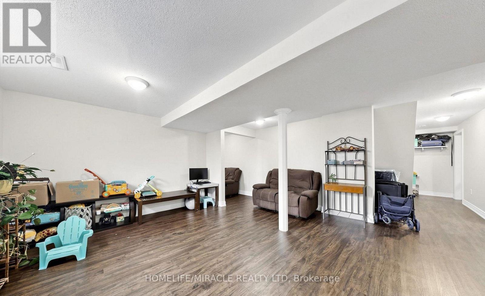 361 Brisdale Drive N, Brampton, Ontario  L7A 3M6 - Photo 26 - W13452130
