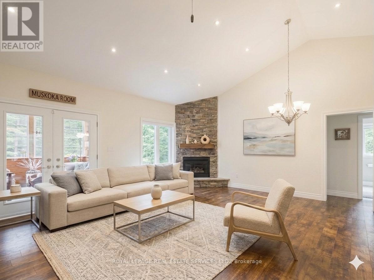 1045 Tower Crescent, Gravenhurst, Ontario  P0E 1G0 - Photo 4 - X13186146
