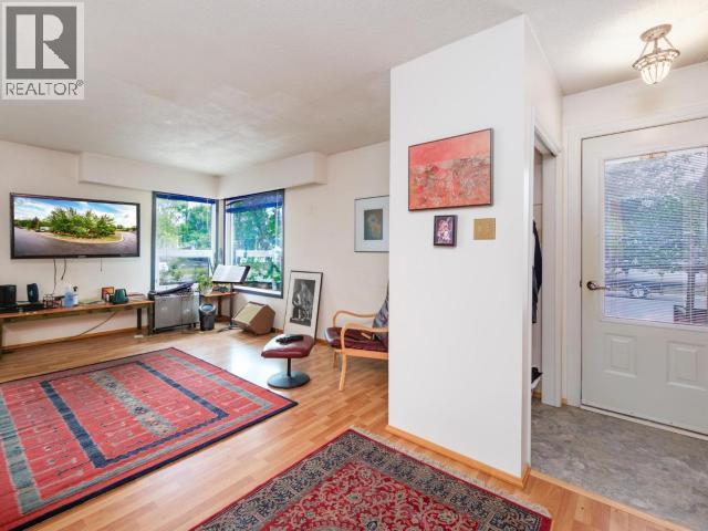 32 Tutshi Road, Whitehorse, Yukon Y1A 3R5 - Photo 5 - 17399