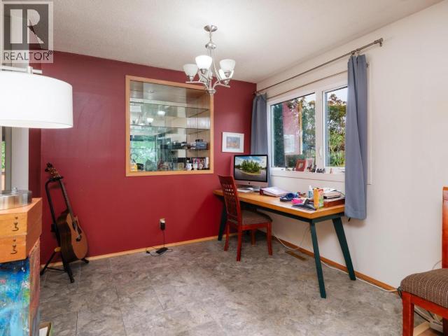 32 Tutshi Road, Whitehorse, Yukon Y1A 3R5 - Photo 8 - 17399