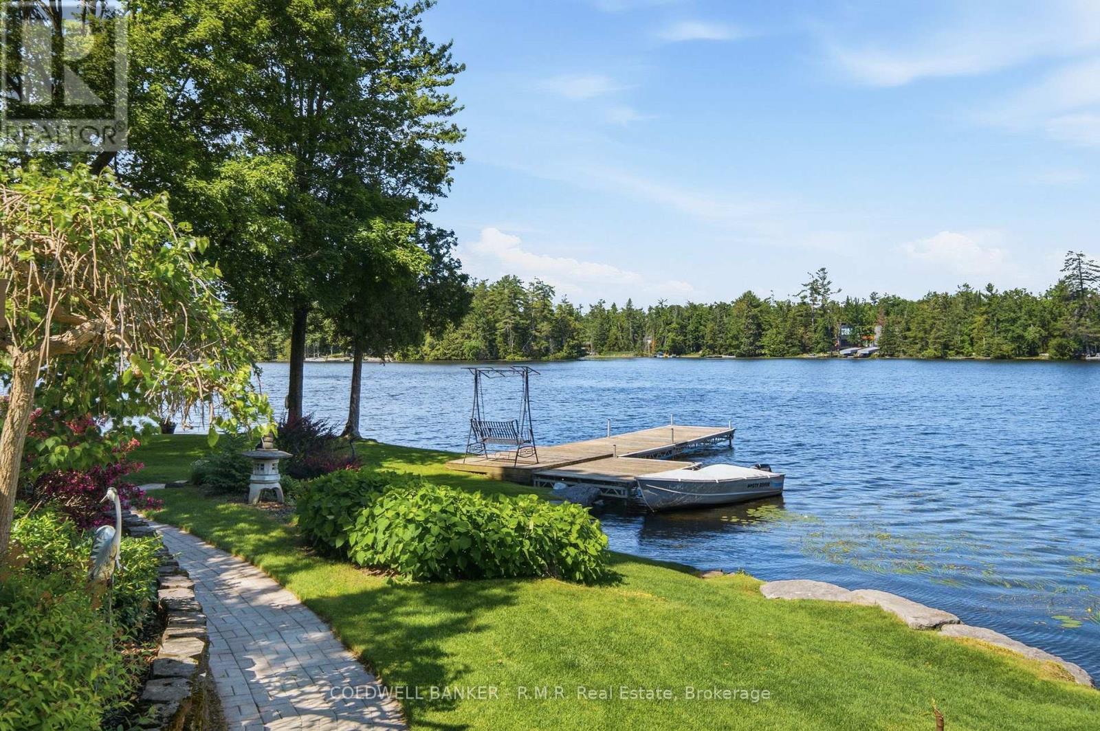 207 Hall Drive, Trent Lakes, Ontario  K0L 1J0 - Photo 2 - X13452456