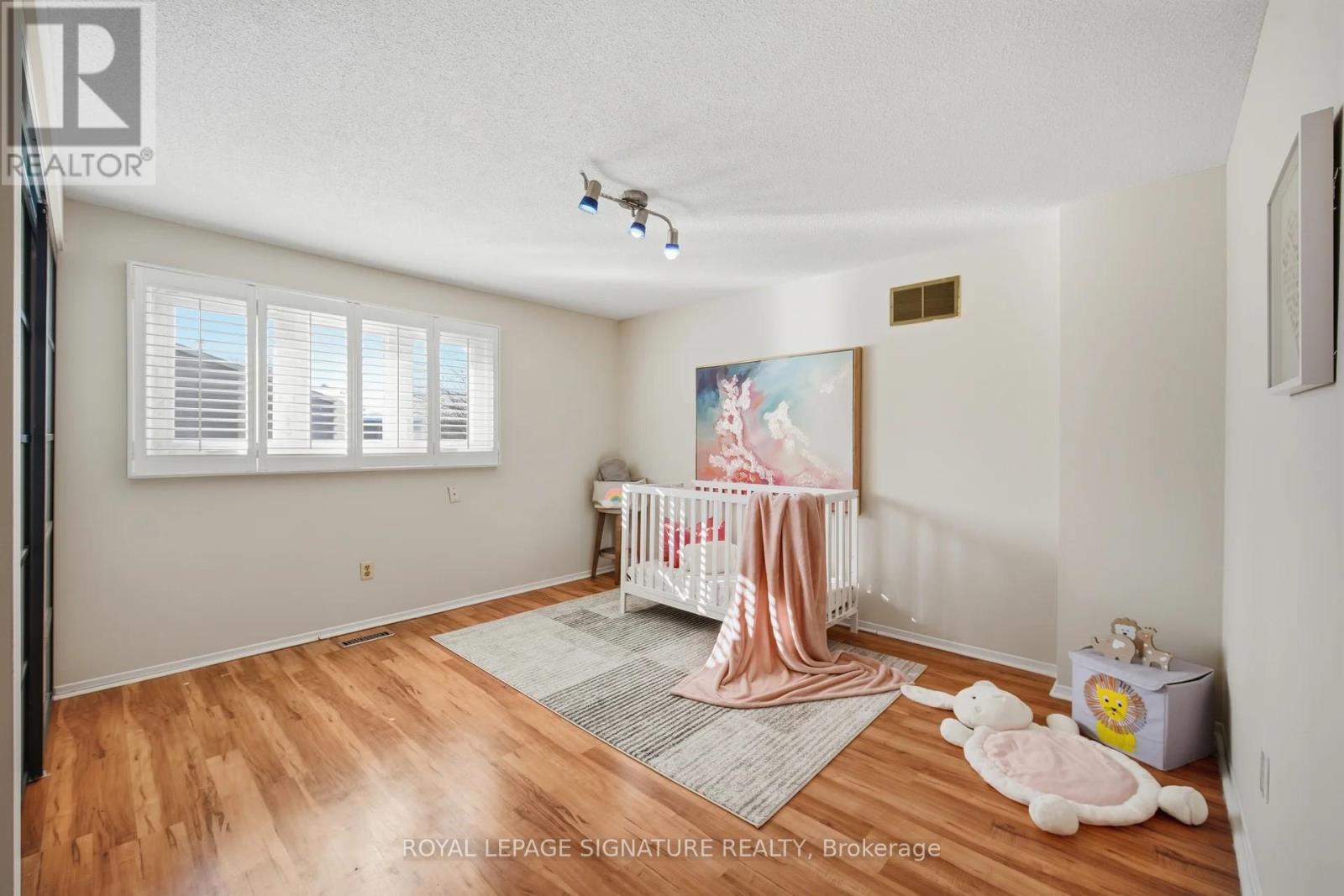 Upper - 6326 Millers Grove, Mississauga, Ontario  L5N 3H7 - Photo 22 - W13452670