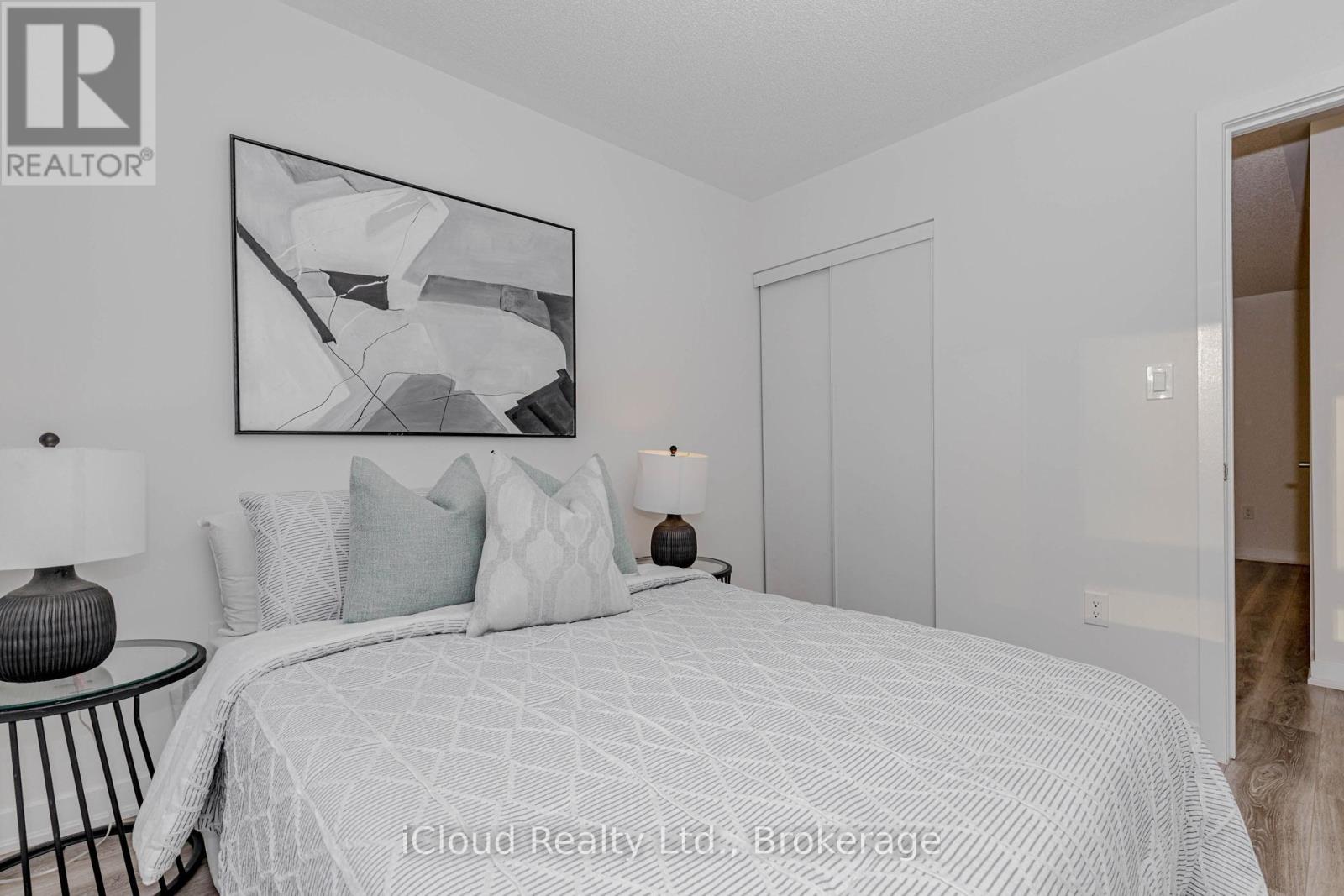 69 - 3189 Bastedo Common, Burlington, Ontario  L7M 0H4 - Photo 35 - W13452686