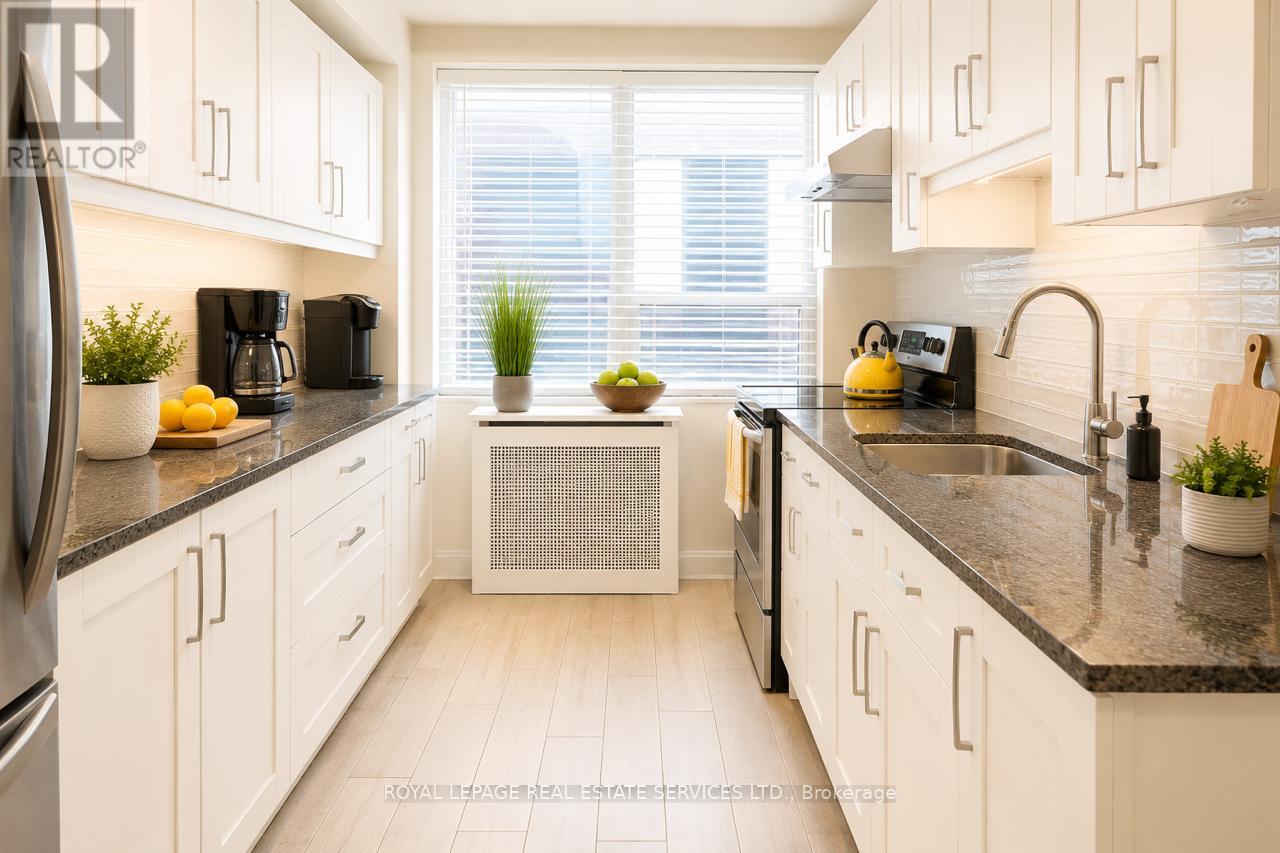 1a - 2637 Keele Street, Toronto (Maple Leaf), Ontario  M6L 2P2 - Photo 5 - W13452688