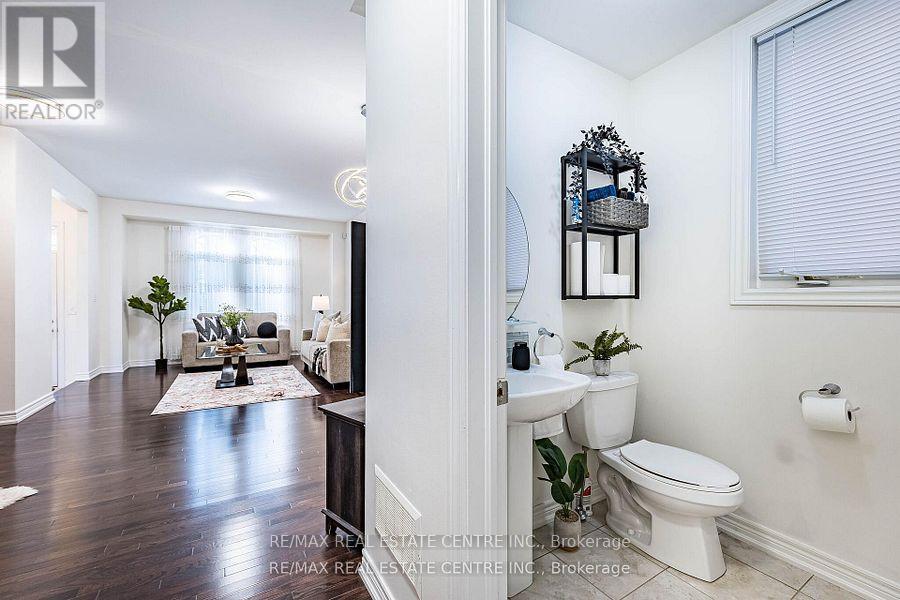 248 Inspire Boulevard, Brampton, Ontario  L6R 0B6 - Photo 13 - W13452696