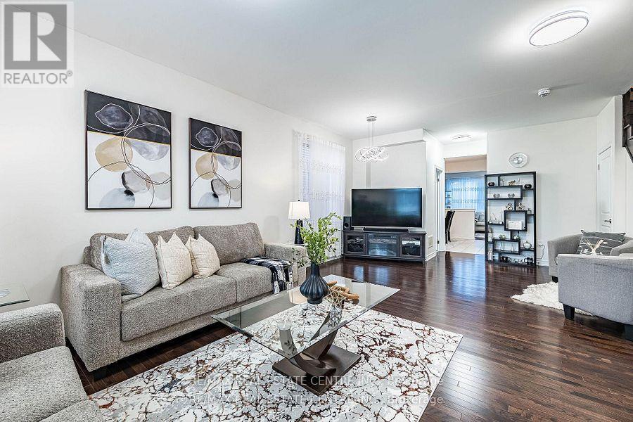 248 Inspire Boulevard, Brampton, Ontario  L6R 0B6 - Photo 5 - W13452696