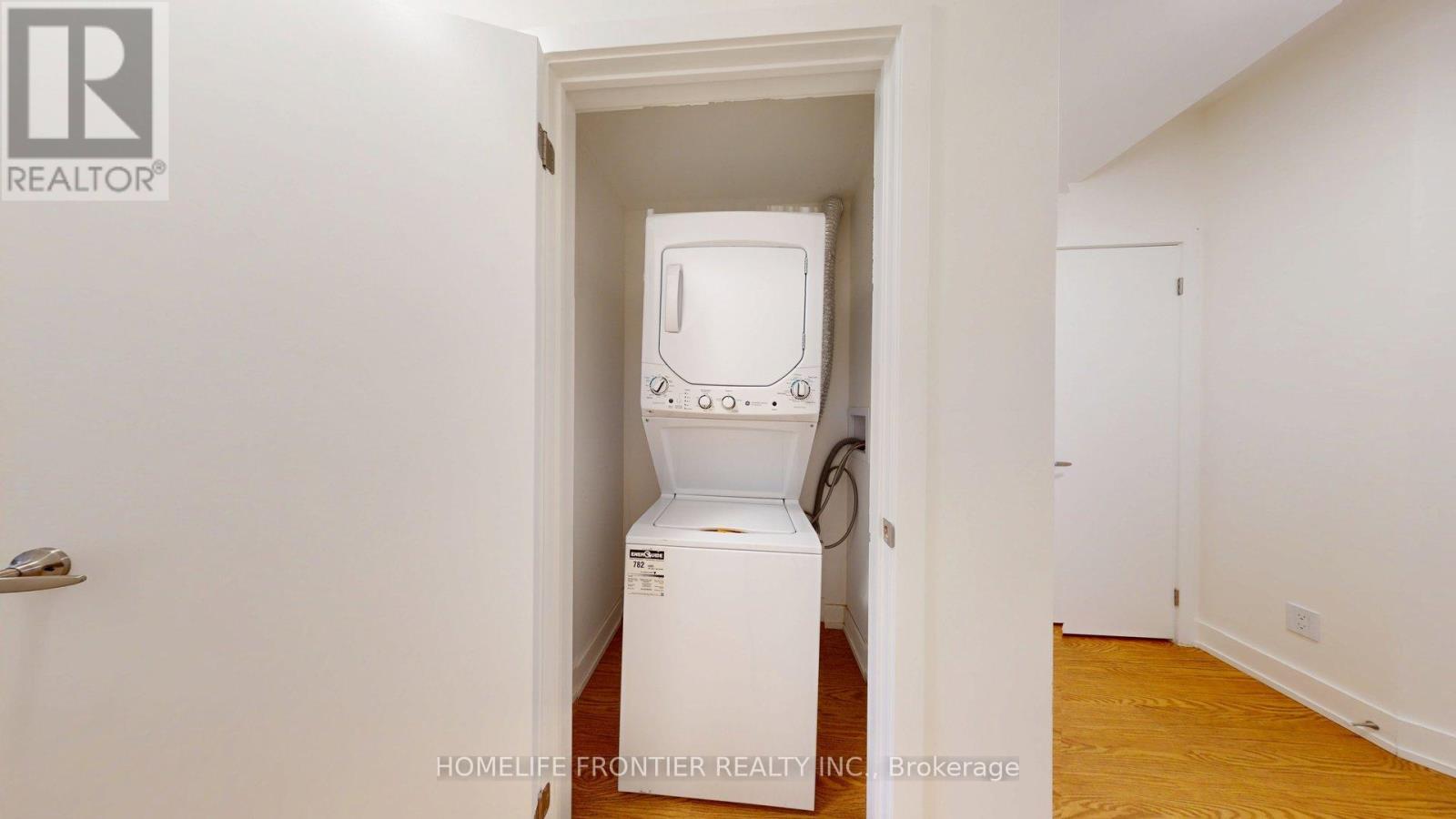 2 (Main) - 1089 Glencairn Avenue, Toronto, Ontario  M6B 2B1 - Photo 21 - W13452702