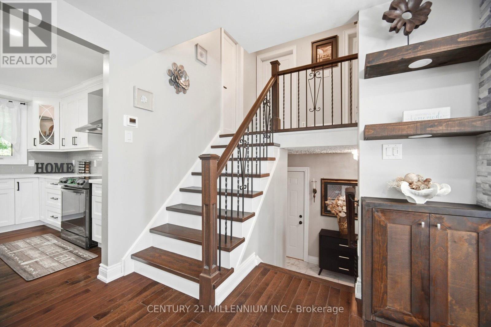 407 Chantenay Drive, Mississauga, Ontario  L5A 1E9 - Photo 22 - W13452704