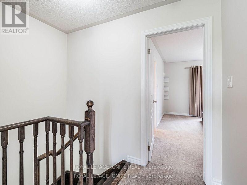 37 Aspen Hills Road, Brampton, Ontario  L6Y 6E4 - Photo 17 - W13452868