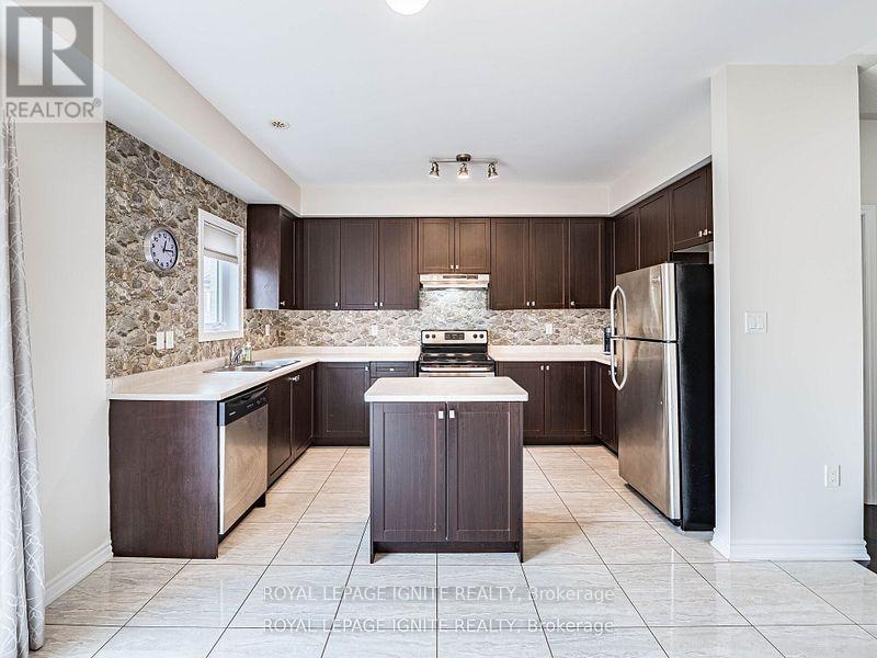 37 Aspen Hills Road, Brampton, Ontario  L6Y 6E4 - Photo 7 - W13452868