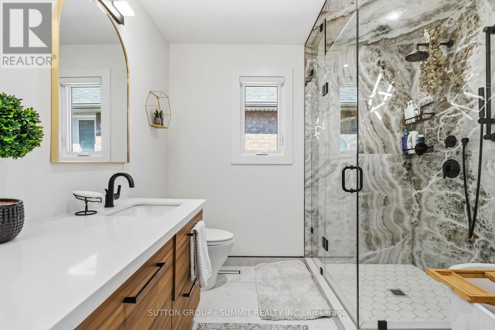 2111 Westmount Drive, Oakville, Ontario  L6M 3P3 - Photo 20 - W13452914