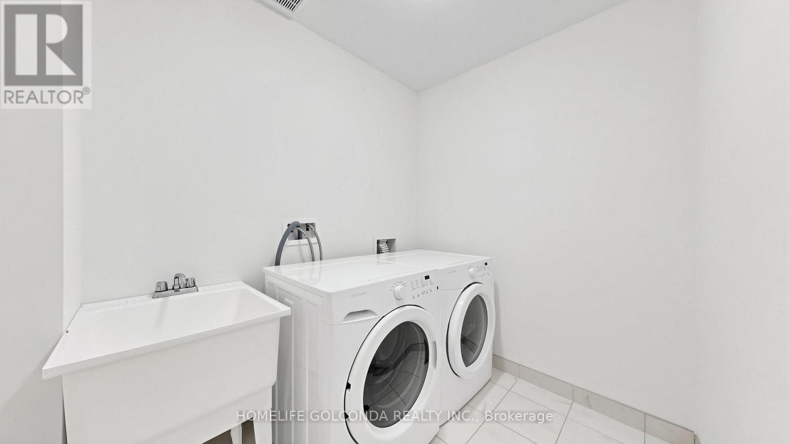 3062 Ernest Appelbe Boulevard, Oakville, Ontario  L6H 0L9 - Photo 34 - W13452934