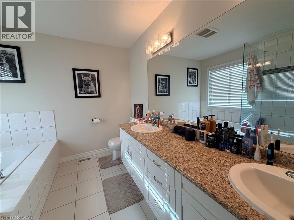 603 Sundew Drive, Waterloo, Ontario  N2V 0B9 - Photo 11 - 40839543