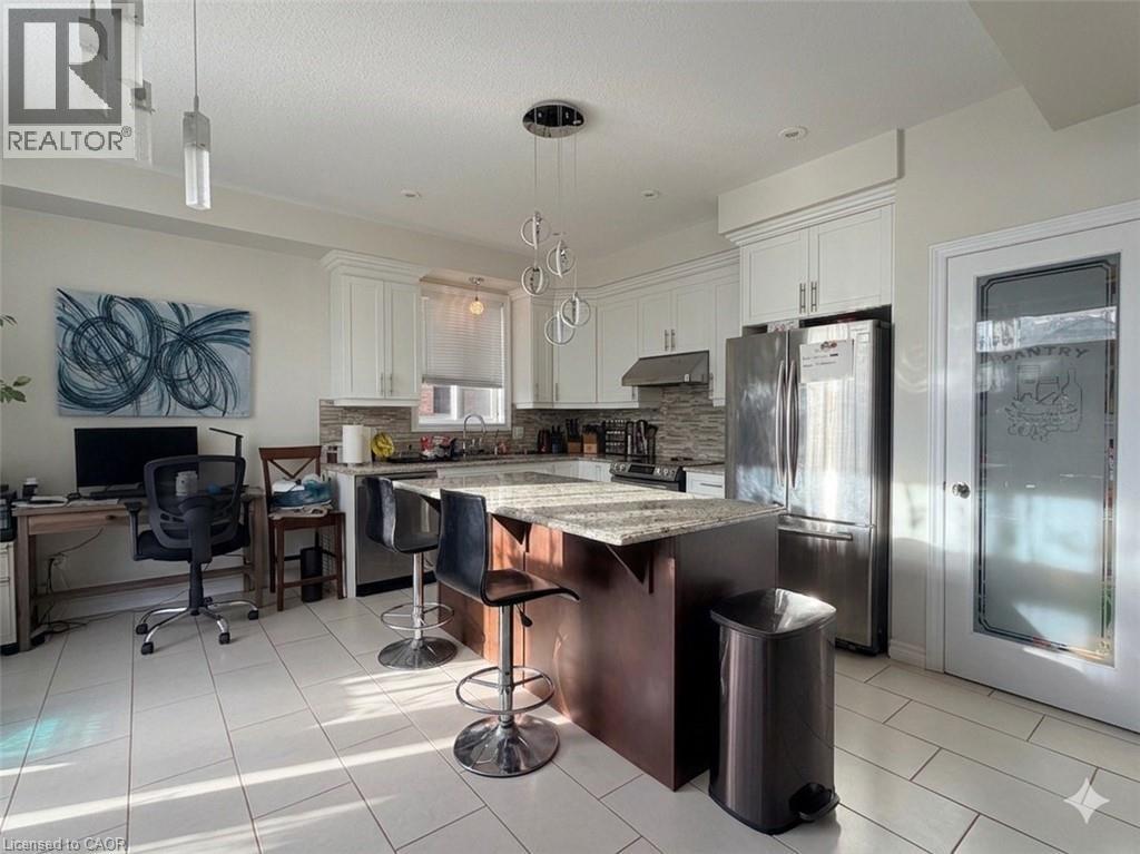 603 Sundew Drive, Waterloo, Ontario  N2V 0B9 - Photo 3 - 40839543