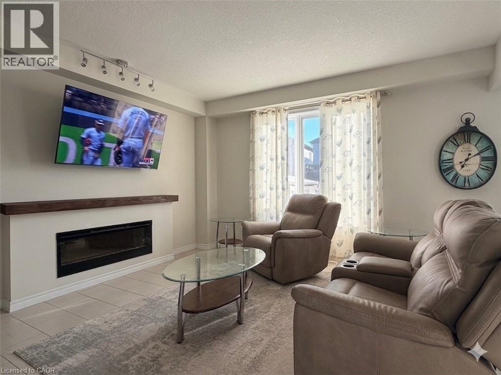 603 Sundew Drive, Waterloo, Ontario  N2V 0B9 - Photo 5 - 40839543