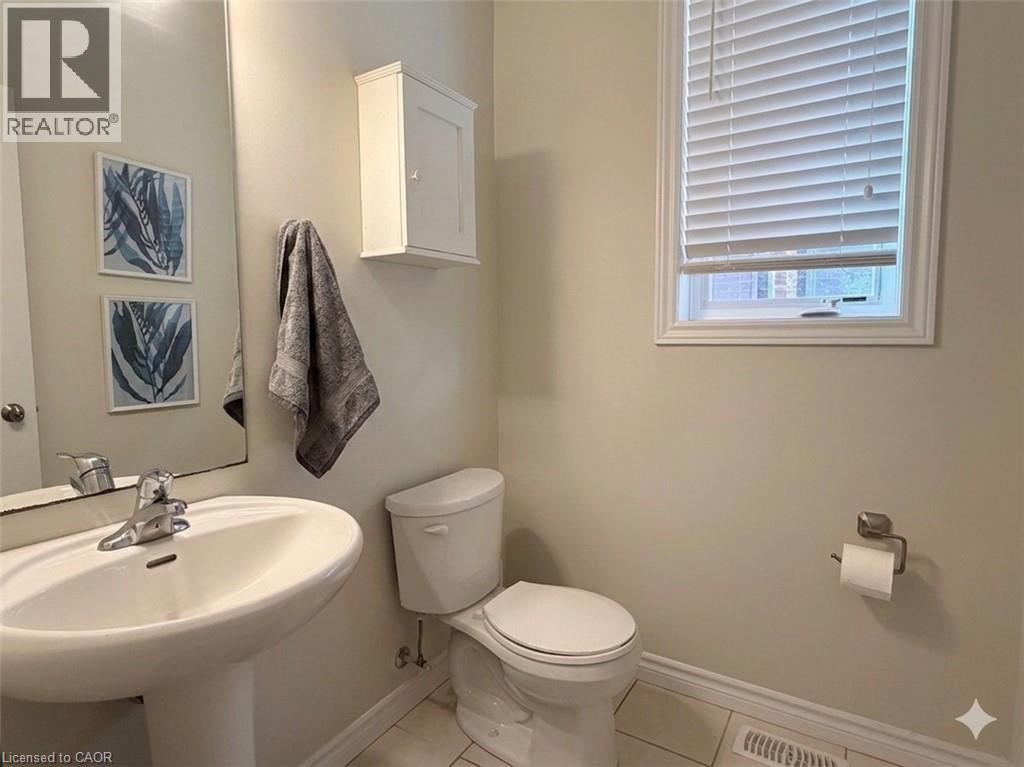 603 Sundew Drive, Waterloo, Ontario  N2V 0B9 - Photo 7 - 40839543