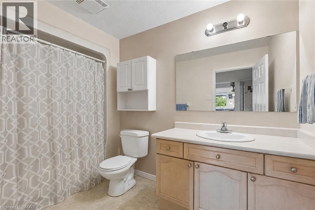 72 Chesterton Lane, Guelph, Ontario  N1E 7A6 - Photo 23 - 40839847